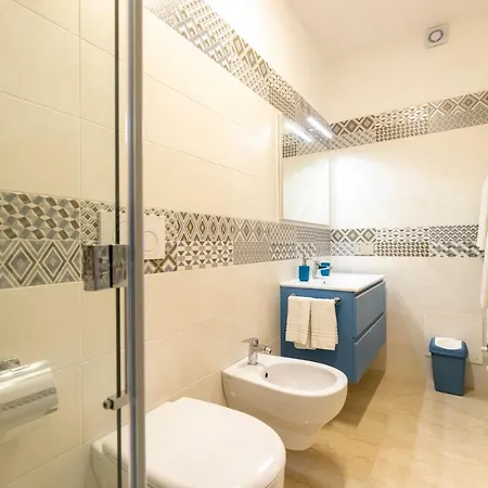 Dimora Lauro Konukevi 4*